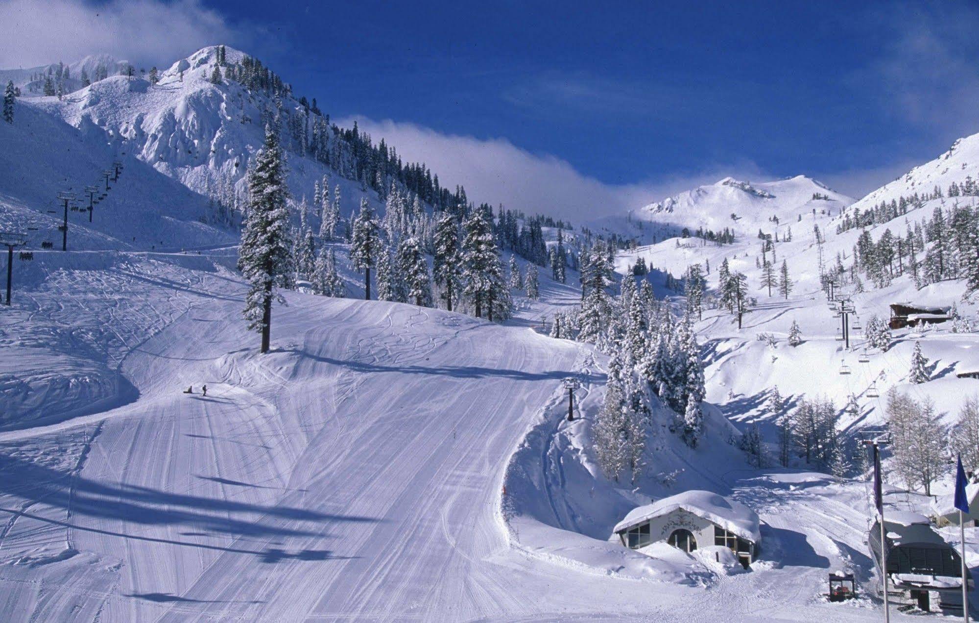 Palisades Tahoe 3*