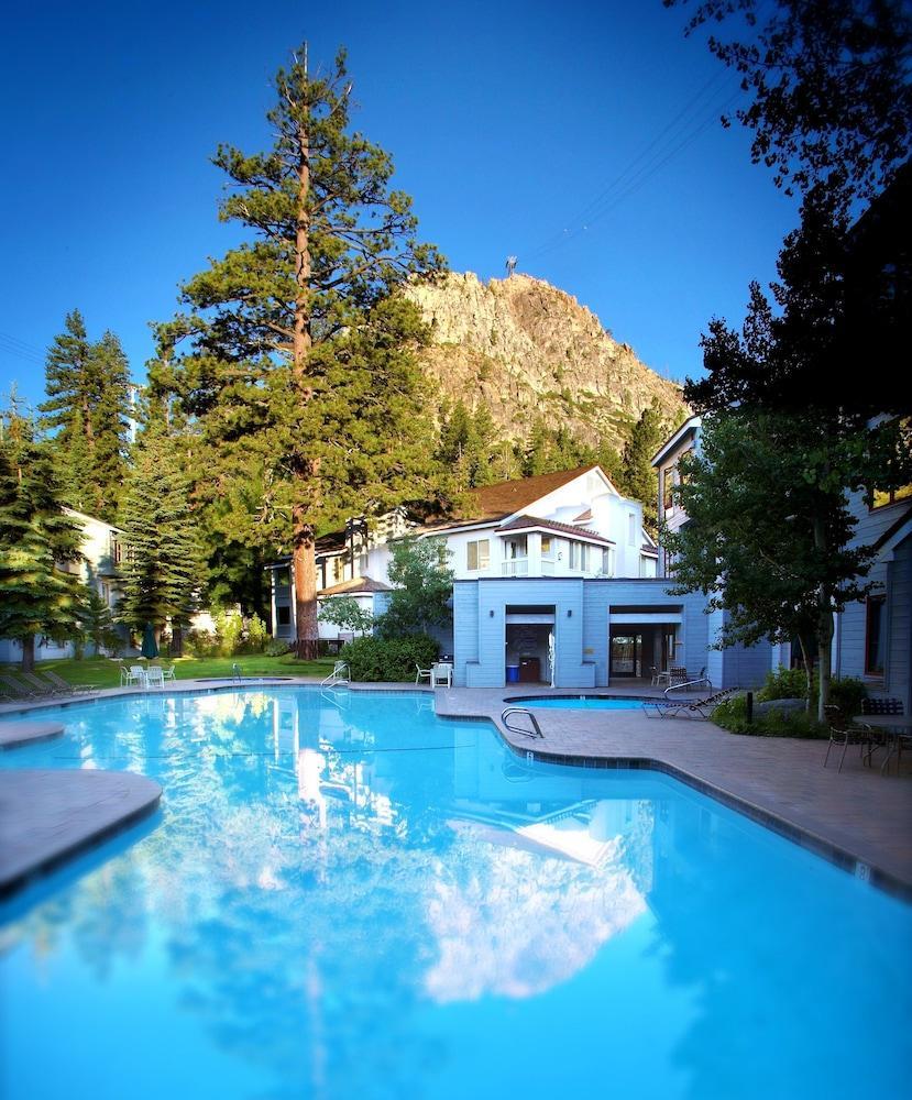 Palisades Tahoe Aparthotel 3*
